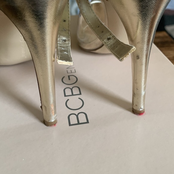 BCBGeneration Cynthia Gold - Picture 4 of 7